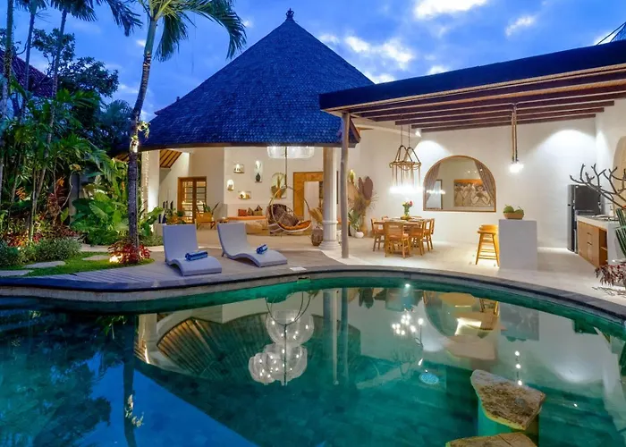 Lamoon Villas Berawa Canggu 