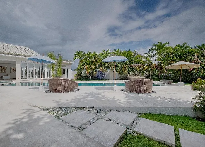 Kutus Kutus Canggu Villa